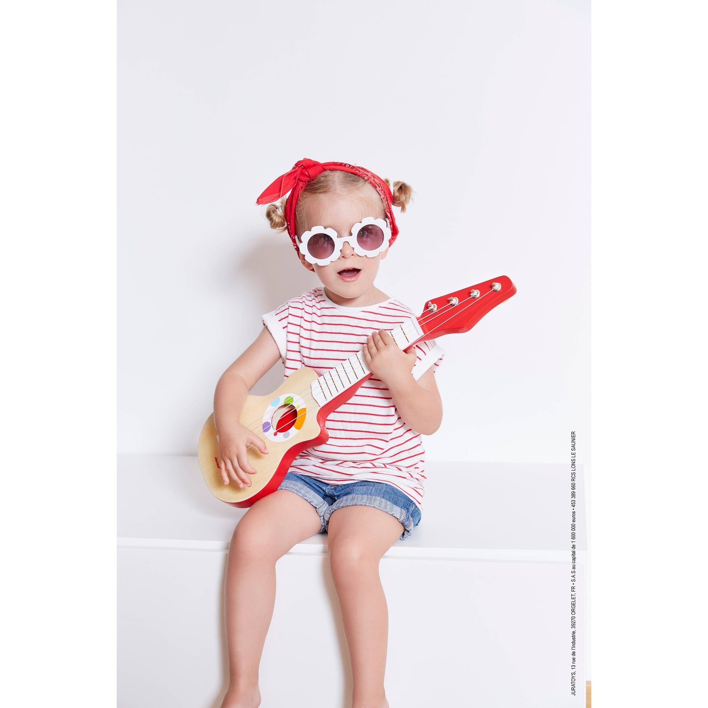 Guitar | Musical Instruments | Pretend Play